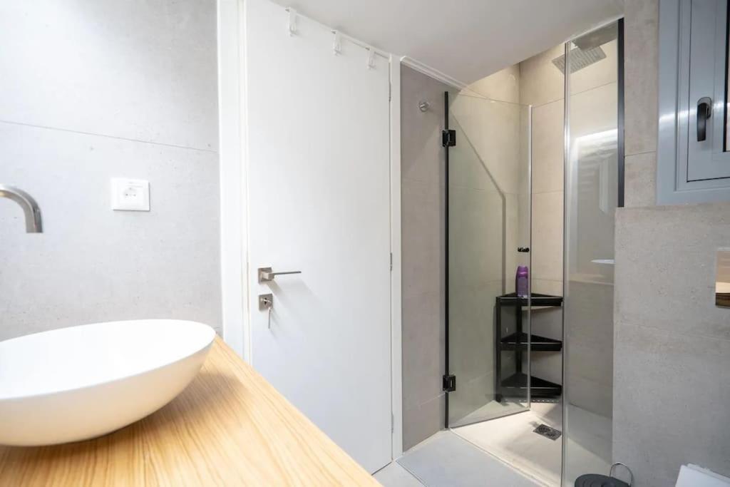 Piraeus Cozy Apartment For 4 Persons المظهر الخارجي الصورة